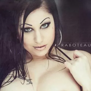 Pornostar Ophelia Rain